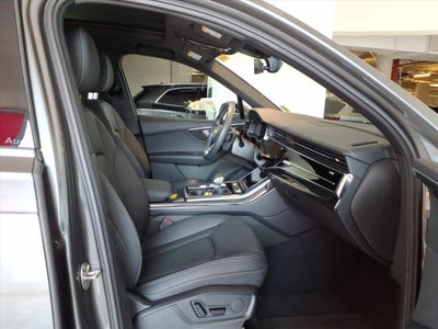 2025 Audi Q7 Premium 55 TFSI quattro