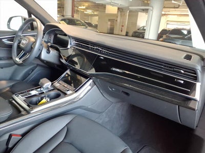 2025 Audi Q7 Premium 55 TFSI quattro