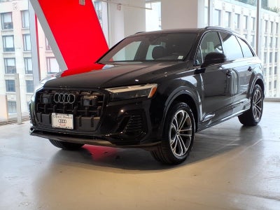 2026 Audi Q7 Premium 55 quattro *Ltd Avail*