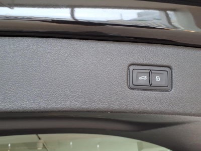 2026 Audi Q7 Premium 55 quattro *Ltd Avail*
