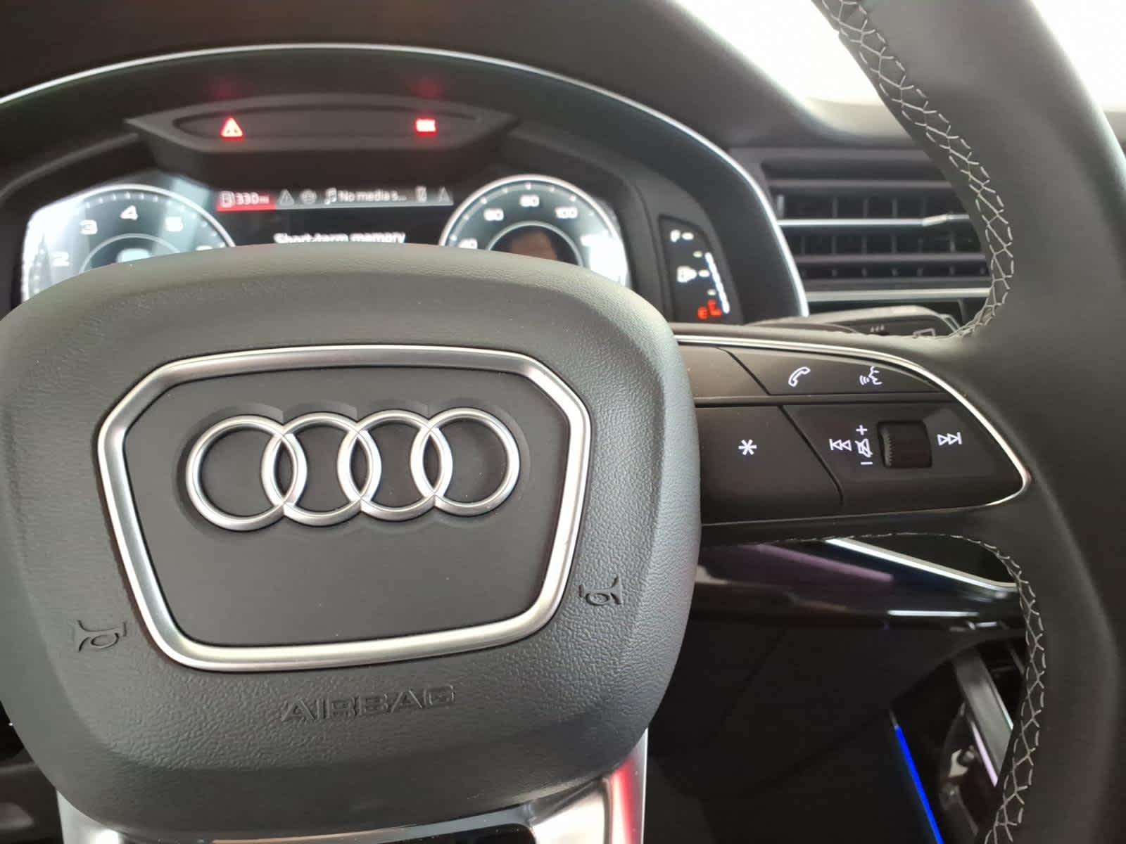 2026 Audi Q7 Premium 55 quattro *Ltd Avail*