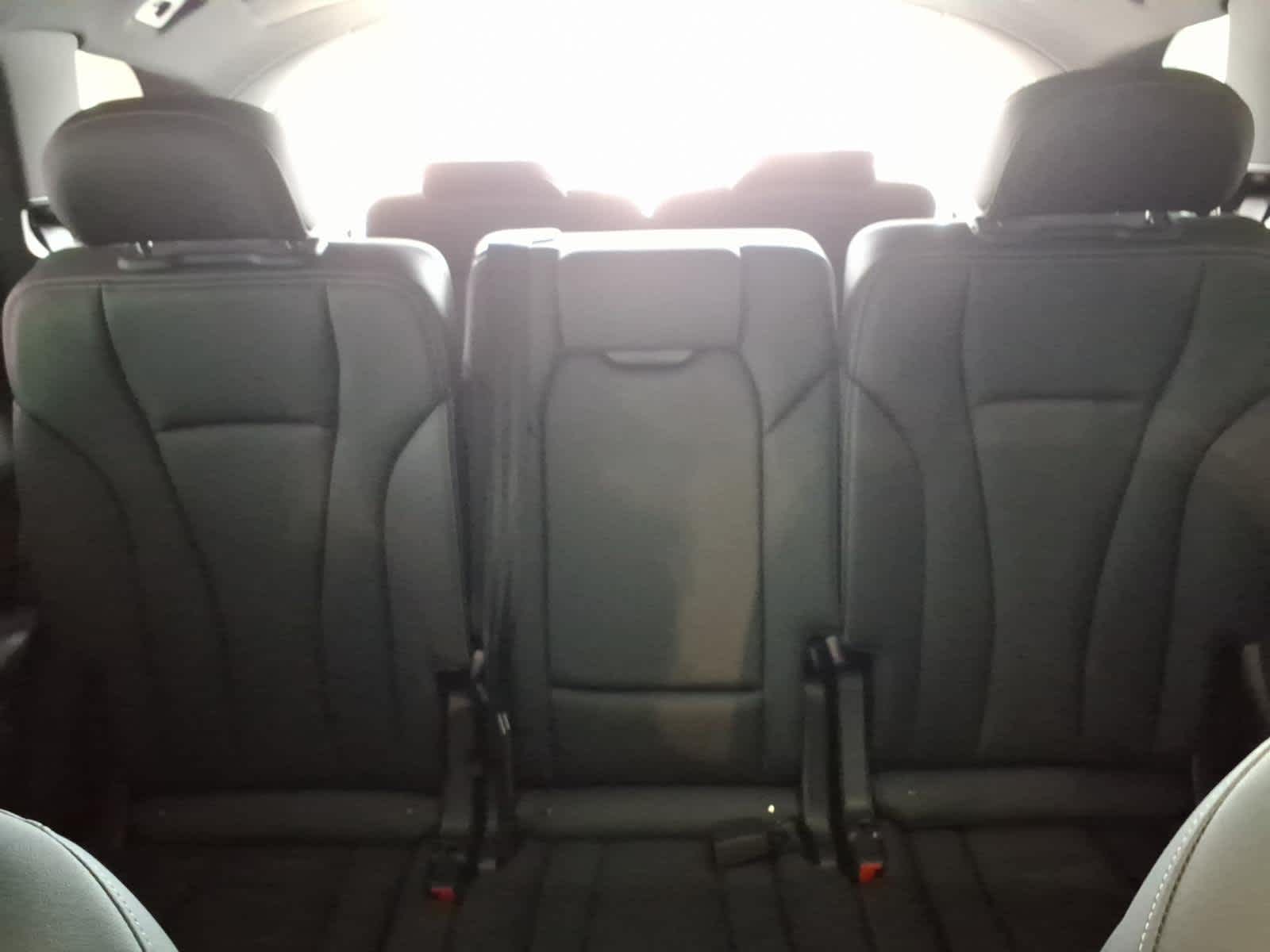 2026 Audi Q7 Premium 55 quattro *Ltd Avail*