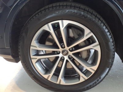 2026 Audi Q7 Premium 55 quattro *Ltd Avail*