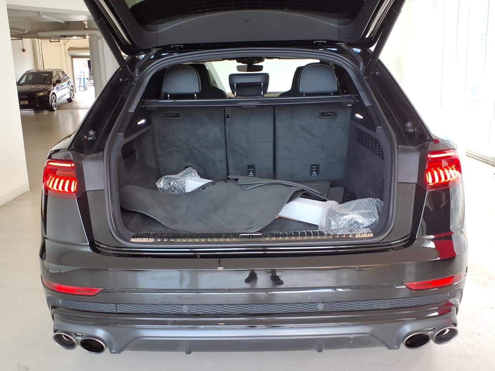 2023 Audi SQ8 Premium Plus 4.0 TFSI quattro