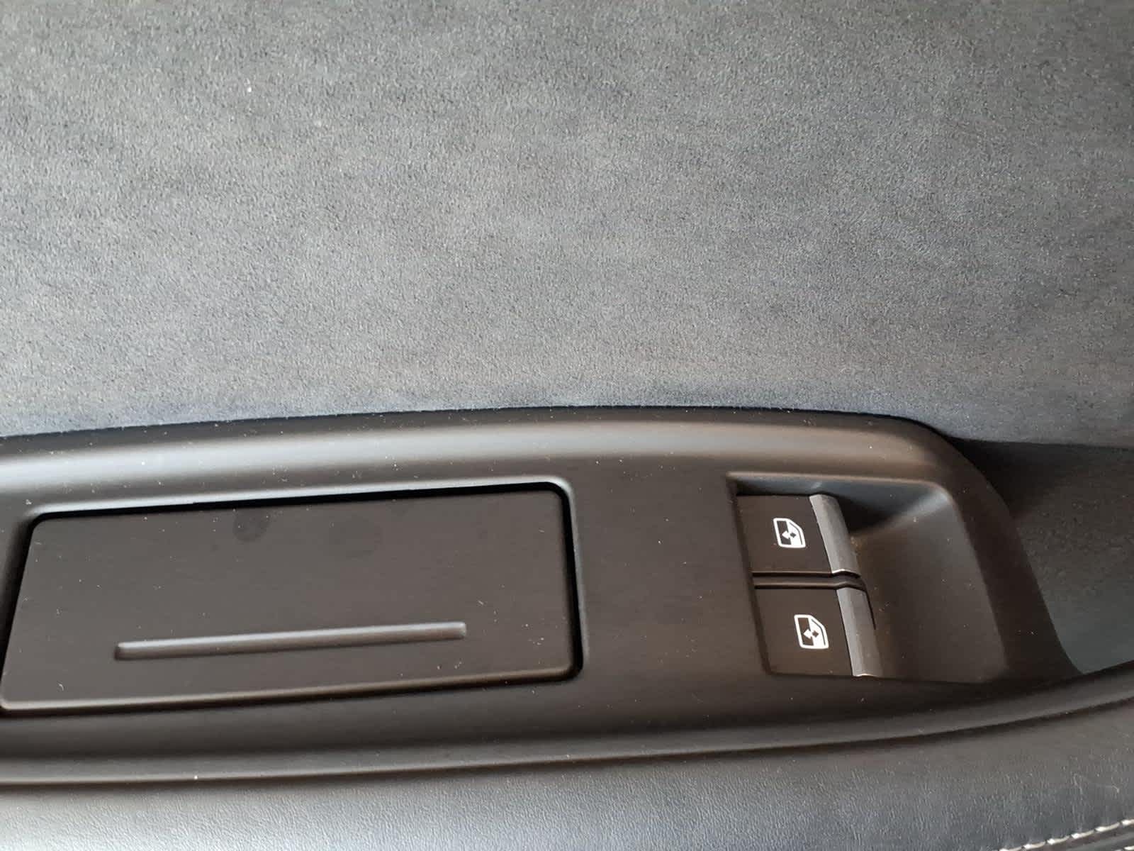 2023 Audi SQ8 Premium Plus 4.0 TFSI quattro