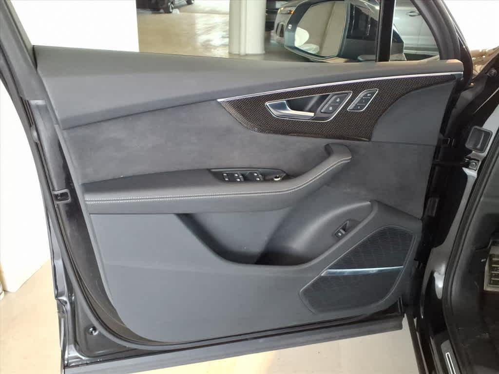 2023 Audi SQ7 Premium Plus 4.0 TFSI quattro