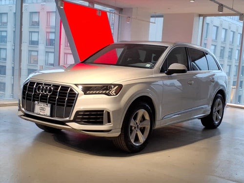 2023 Audi Q7 Premium 55 TFSI quattro