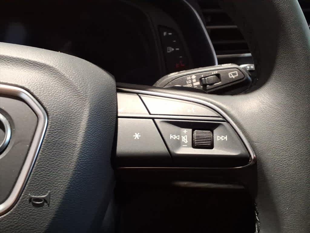 2023 Audi Q7 Premium 55 TFSI quattro