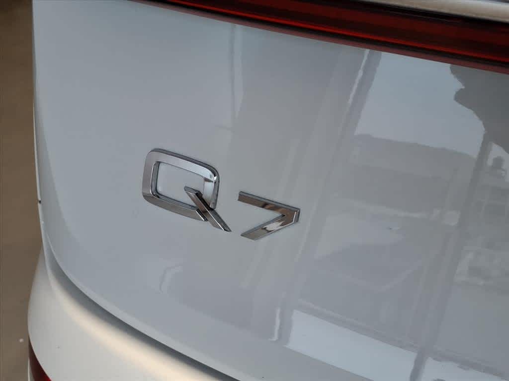2023 Audi Q7 Premium 55 TFSI quattro