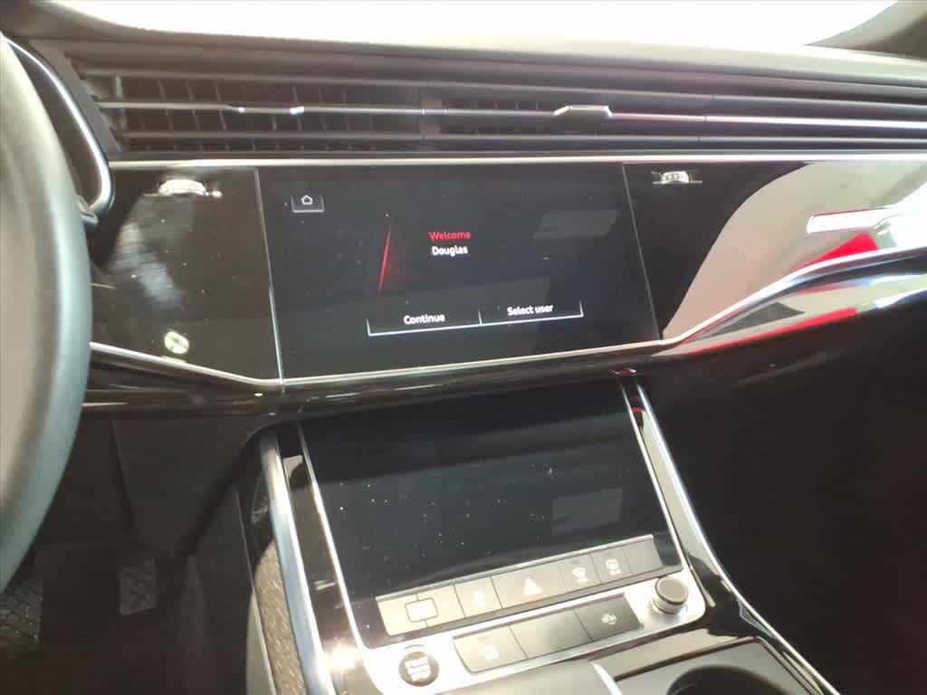 2023 Audi Q7 Premium 55 TFSI quattro