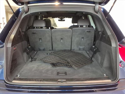 2023 Audi Q7 Premium 55 TFSI quattro