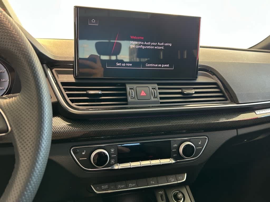 2025 Audi SQ5 Premium Plus 3.0 TFSI quattro