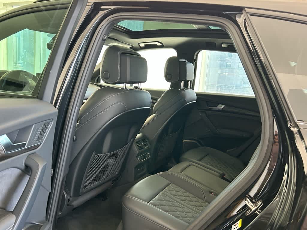 2025 Audi SQ5 Premium Plus 3.0 TFSI quattro