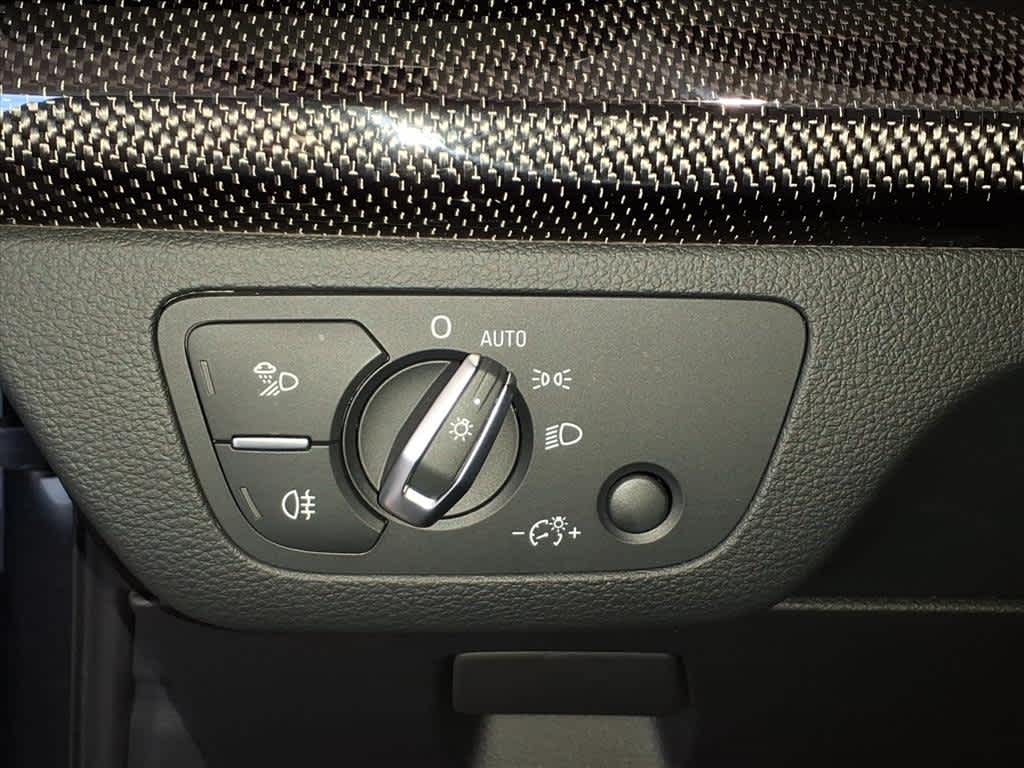 2023 Audi SQ5 Premium Plus 3.0 TFSI quattro