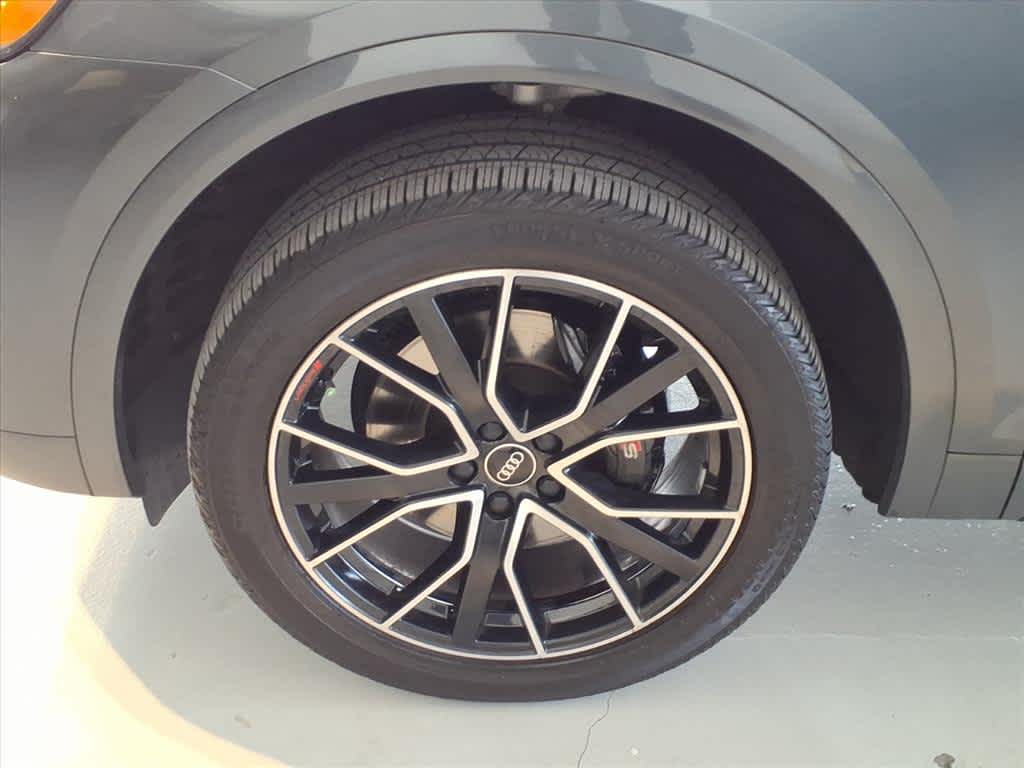 2023 Audi SQ5 Premium Plus 3.0 TFSI quattro