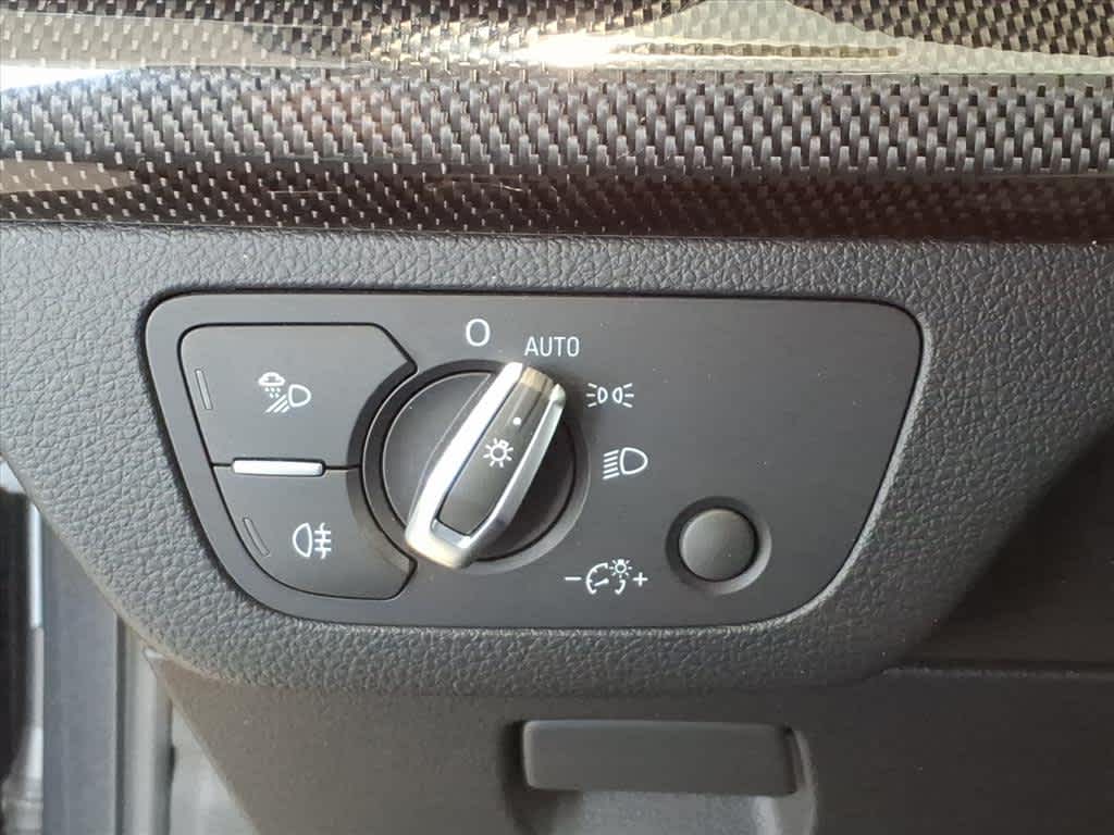 2023 Audi SQ5 Premium Plus 3.0 TFSI quattro