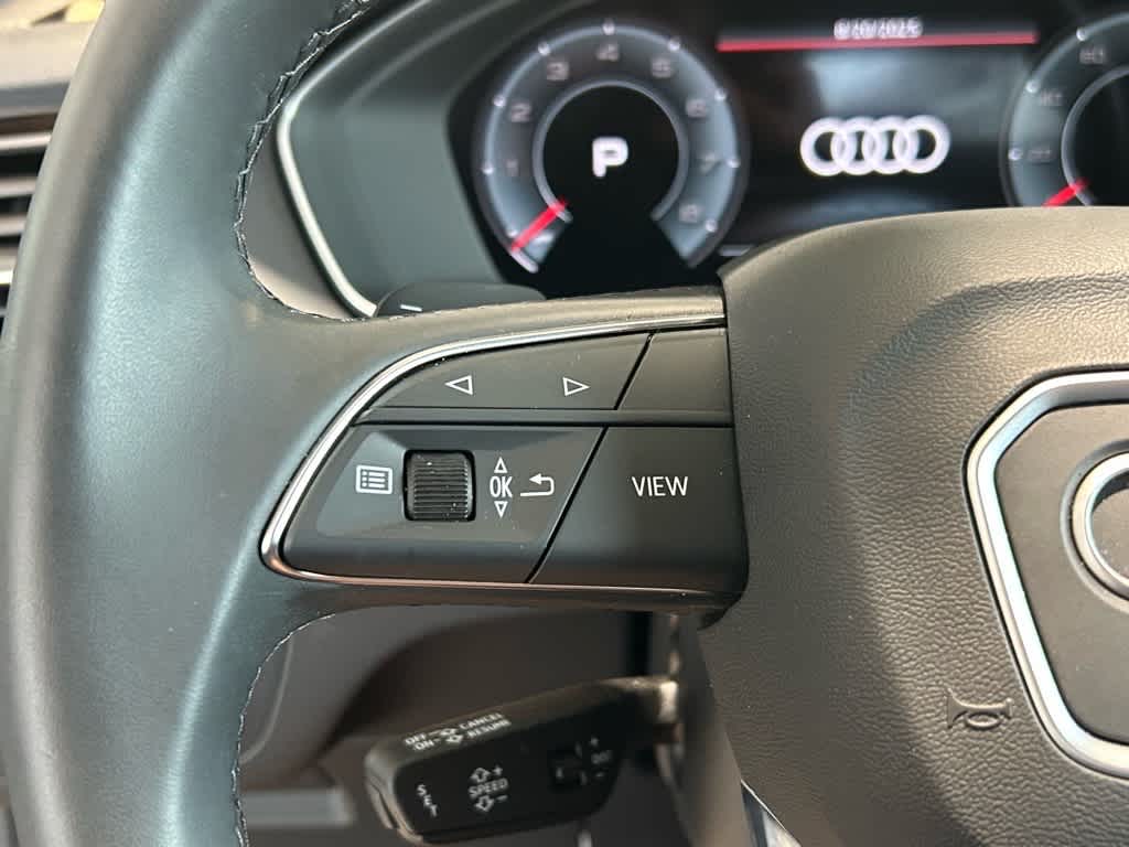 2025 Audi Q5 Premium Plus 40 TFSI quattro