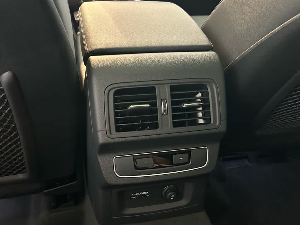 2025 Audi Q5 Premium Plus 40 TFSI quattro