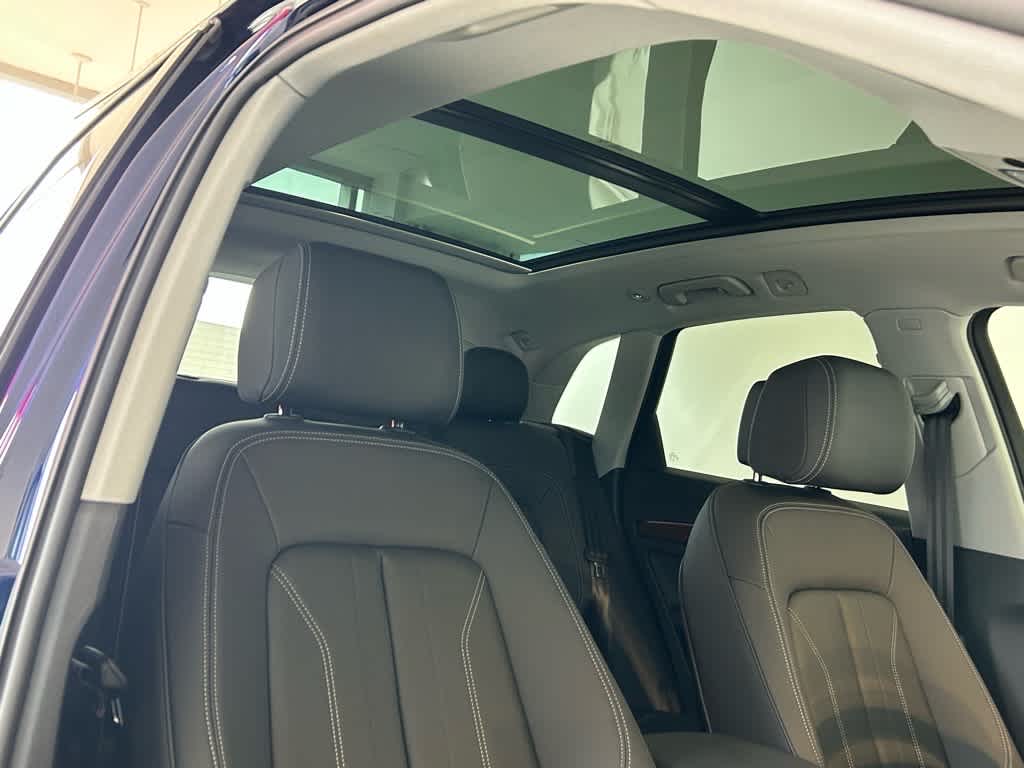 2025 Audi Q5 Premium Plus 40 TFSI quattro