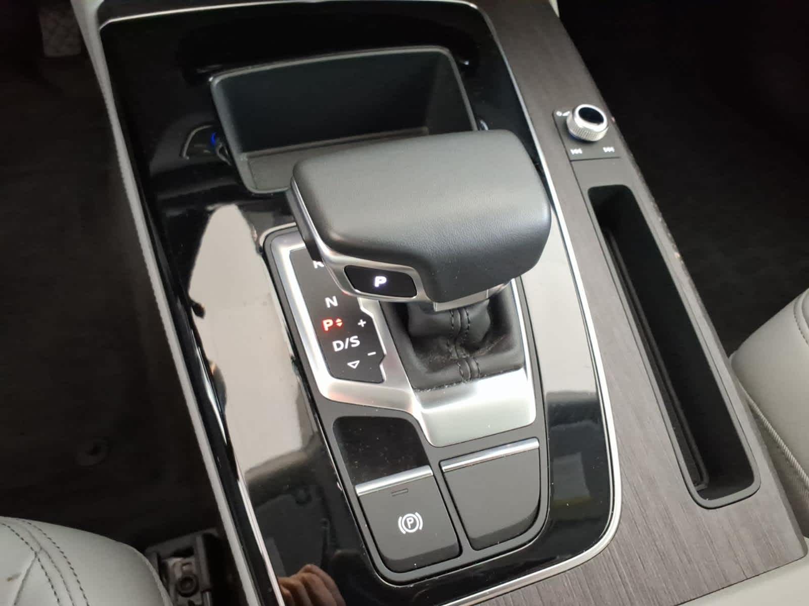 2023 Audi Q5 Premium Plus 40 TFSI quattro
