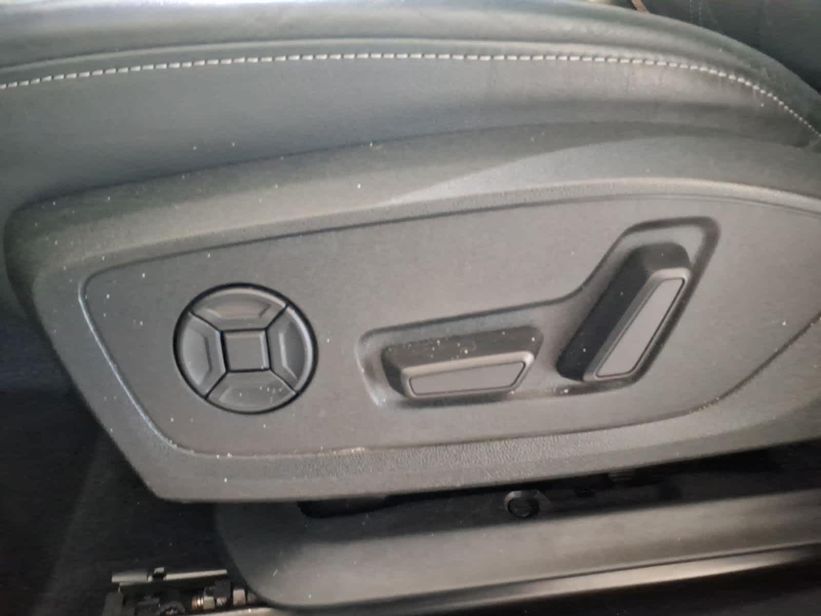 2023 Audi Q4 e-tron Premium Plus 40 RWD