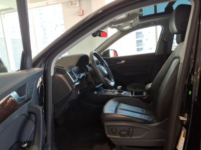 2019 Audi Q5 Premium Plus 45 TFSI quattro