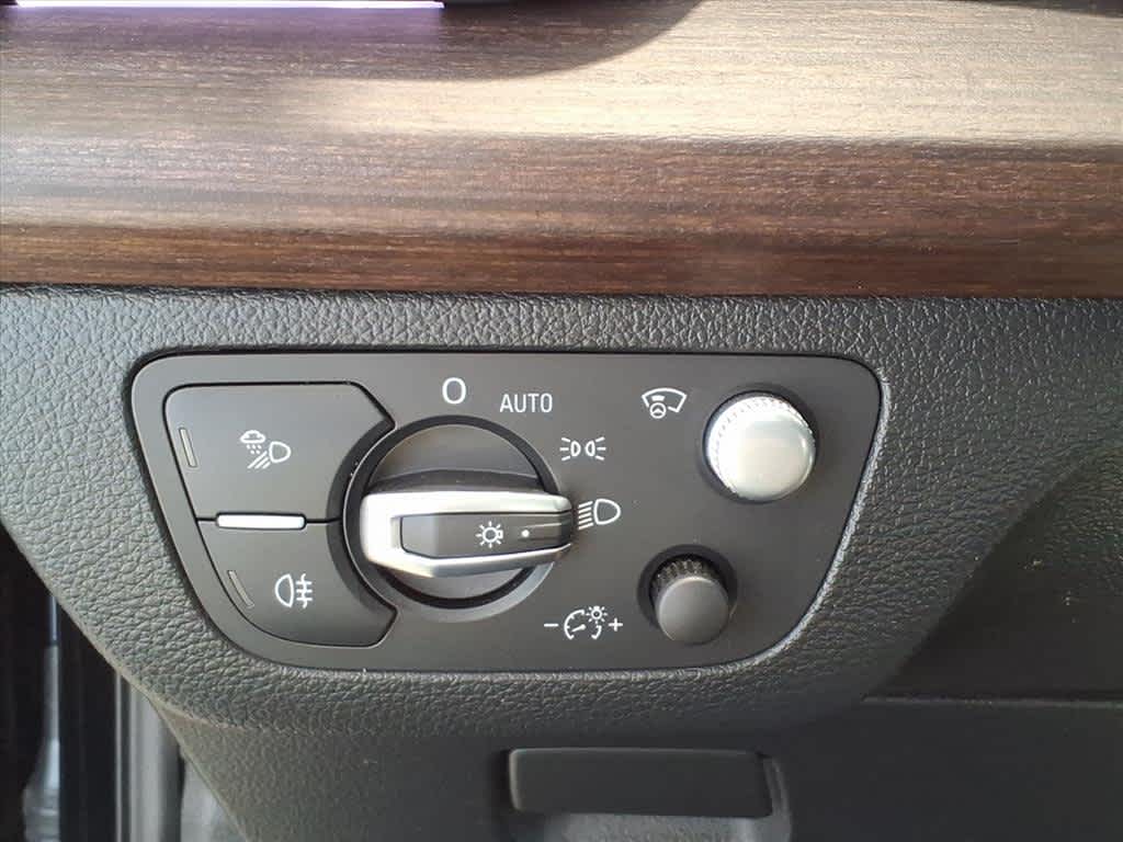 2023 Audi Q5 Prestige 40 TFSI quattro