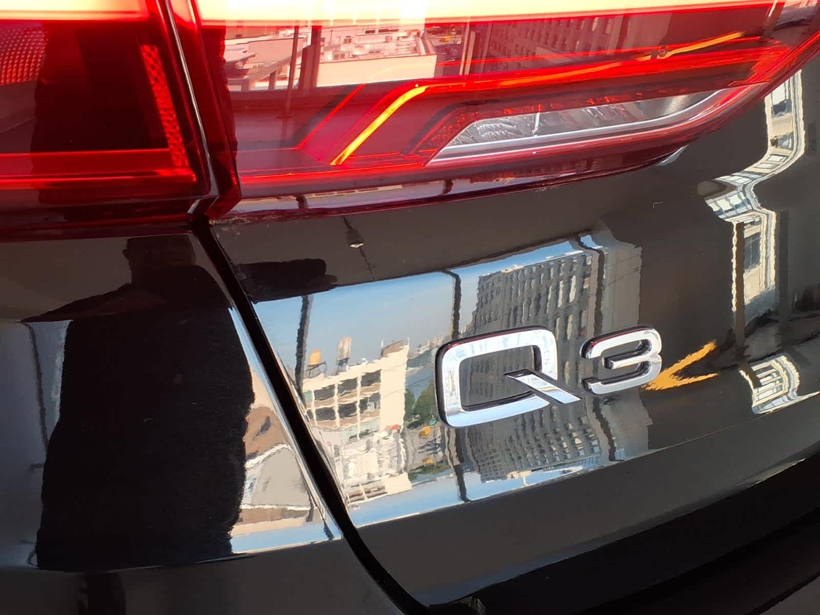2024 Audi Q3 S line Premium 45 TFSI quattro