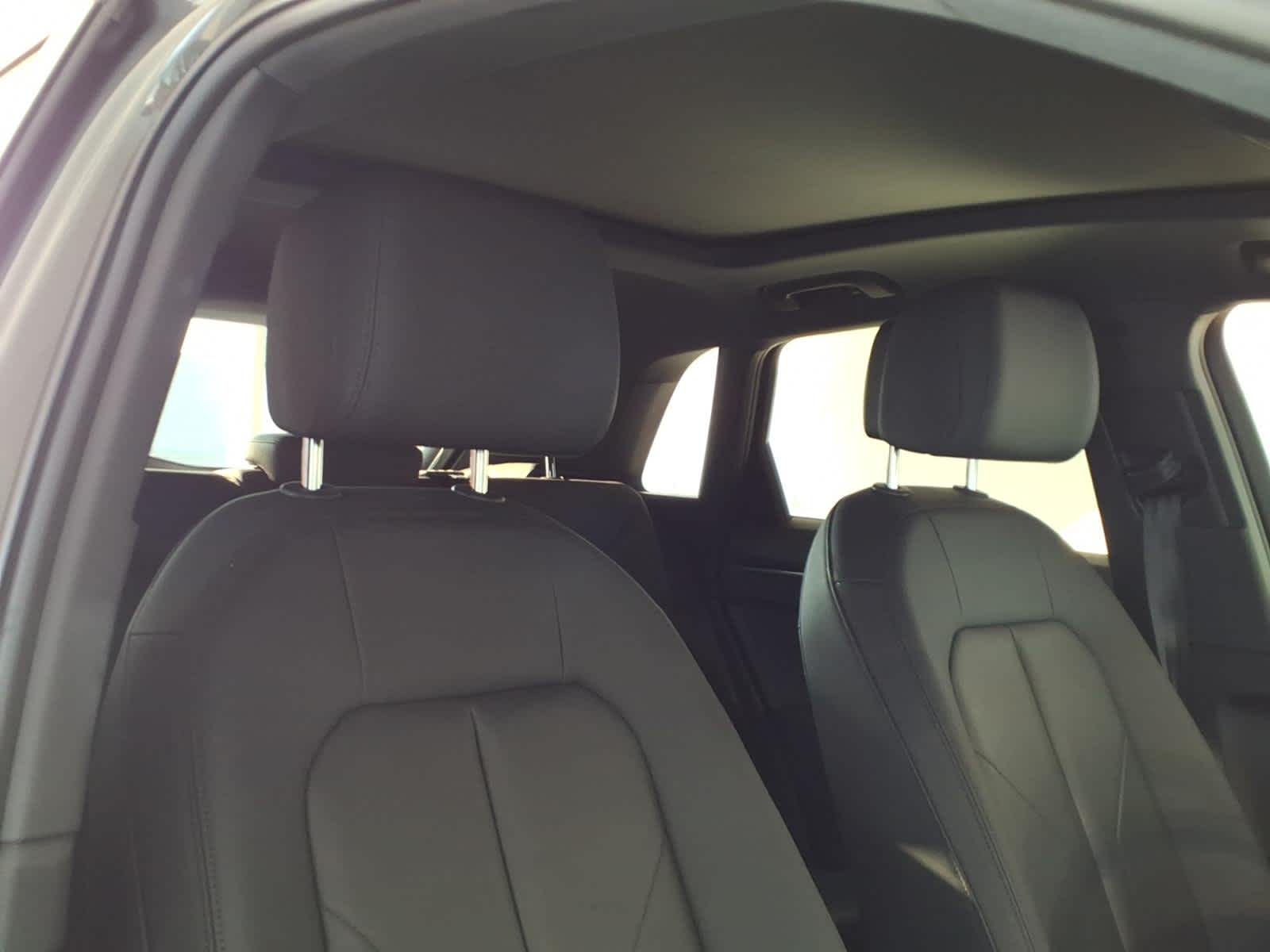 2024 Audi Q3 S line Premium 45 TFSI quattro