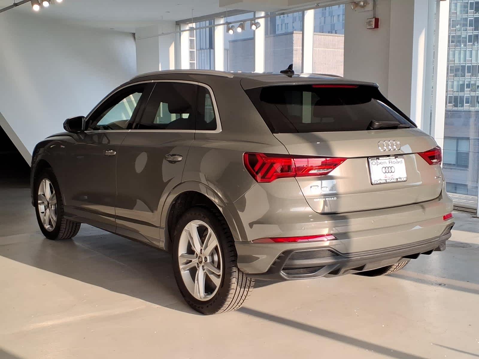 2024 Audi Q3 S line Premium 45 TFSI quattro