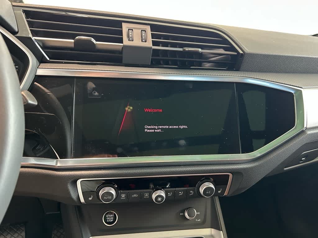 2025 Audi Q3 S line Premium 45 TFSI quattro