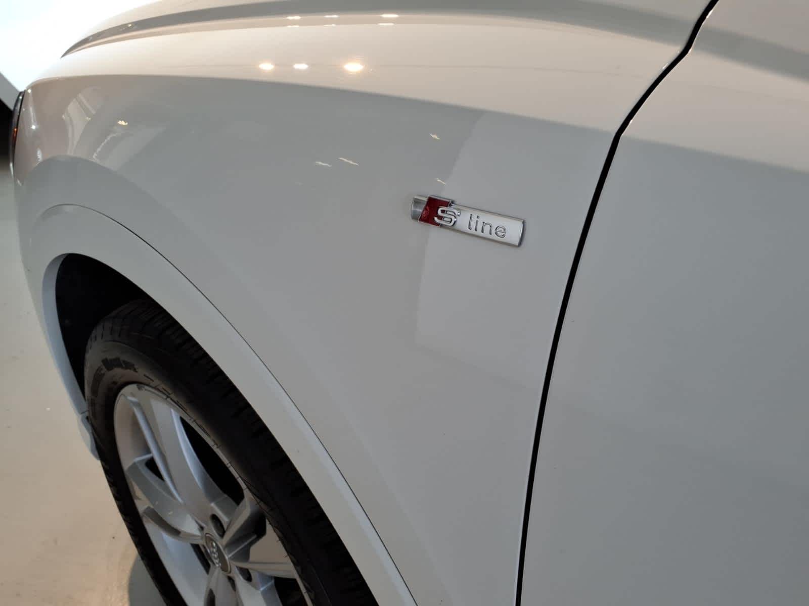2020 Audi Q3 S line Premium 45 TFSI quattro