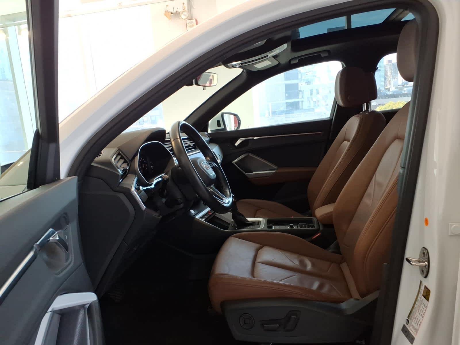 2020 Audi Q3 S line Premium 45 TFSI quattro