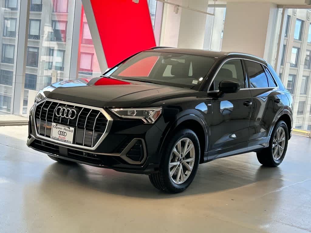 2025 Audi Q3 S line Premium 45 TFSI quattro