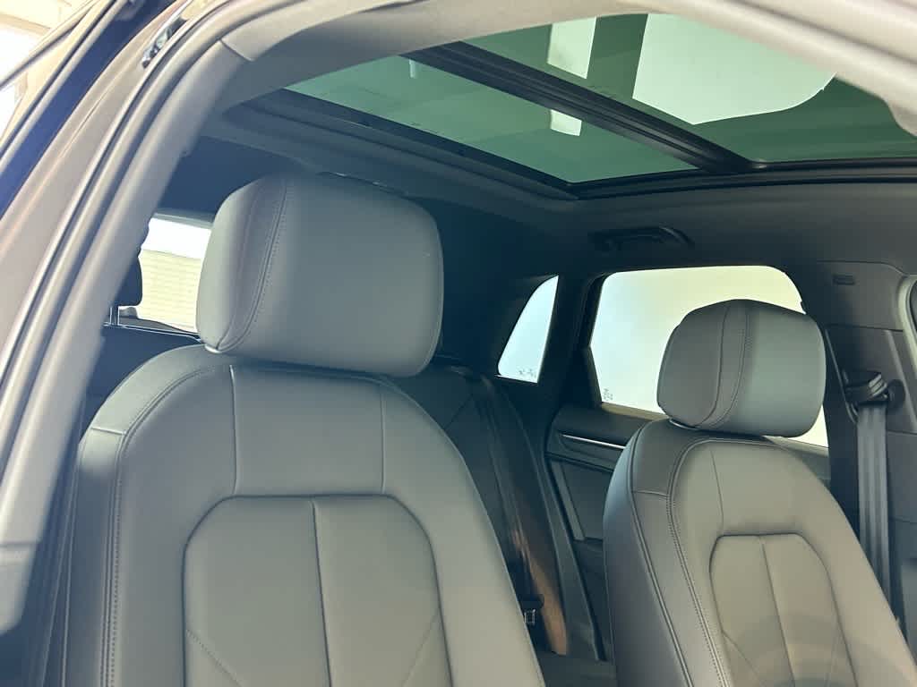 2025 Audi Q3 S line Premium 45 TFSI quattro