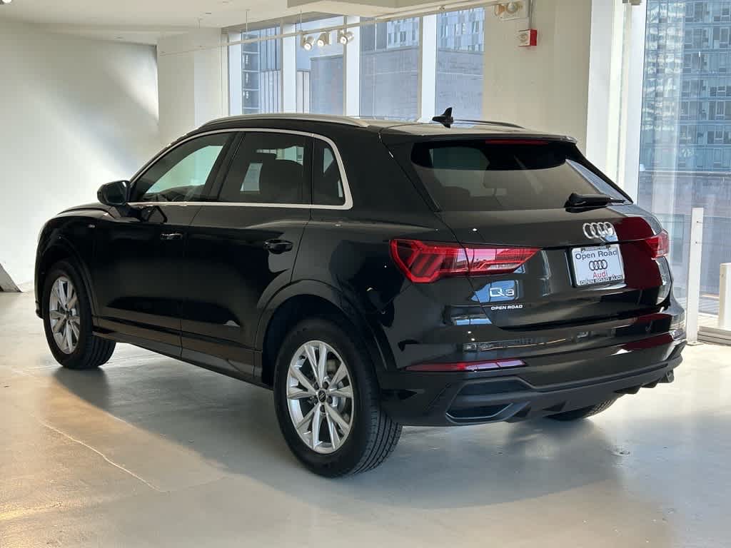 2025 Audi Q3 S line Premium 45 TFSI quattro