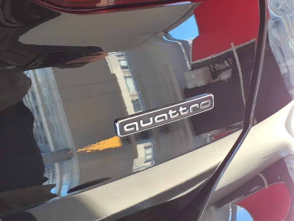 2021 Audi Q3 S line Premium 45 TFSI quattro