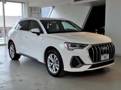 2023 Audi Q3 S line Premium 45 TFSI quattro