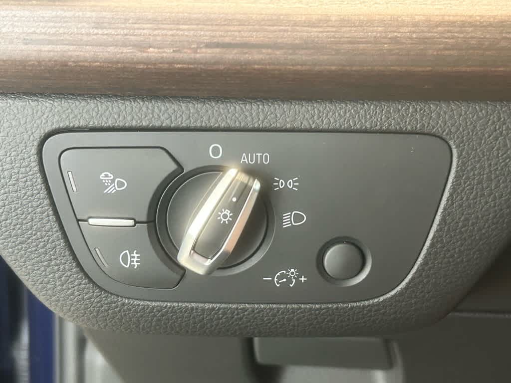 2025 Audi Q5 S line Premium Plus 45 TFSI quattro