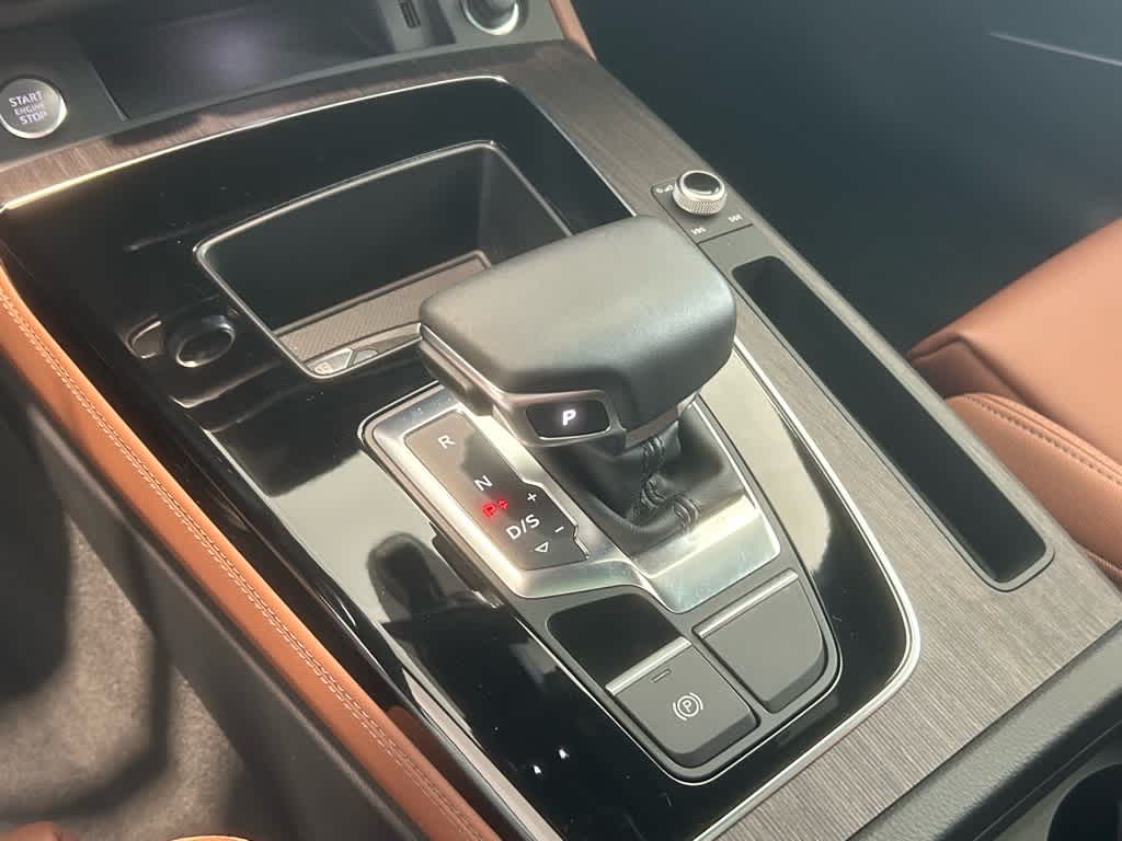 2025 Audi Q5 S line Premium Plus 45 TFSI quattro