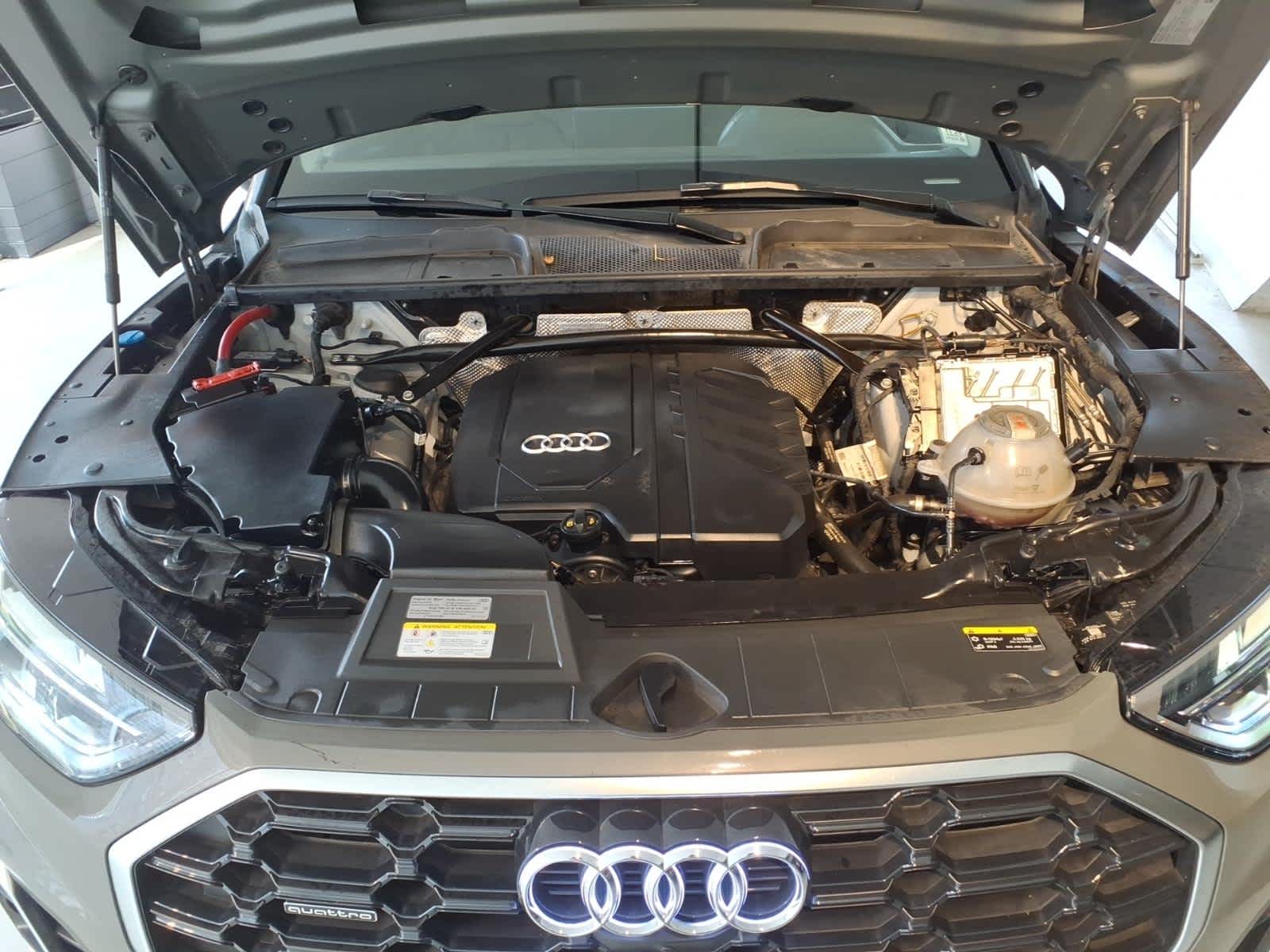 2025 Audi Q5 S line Premium Plus 45 TFSI quattro