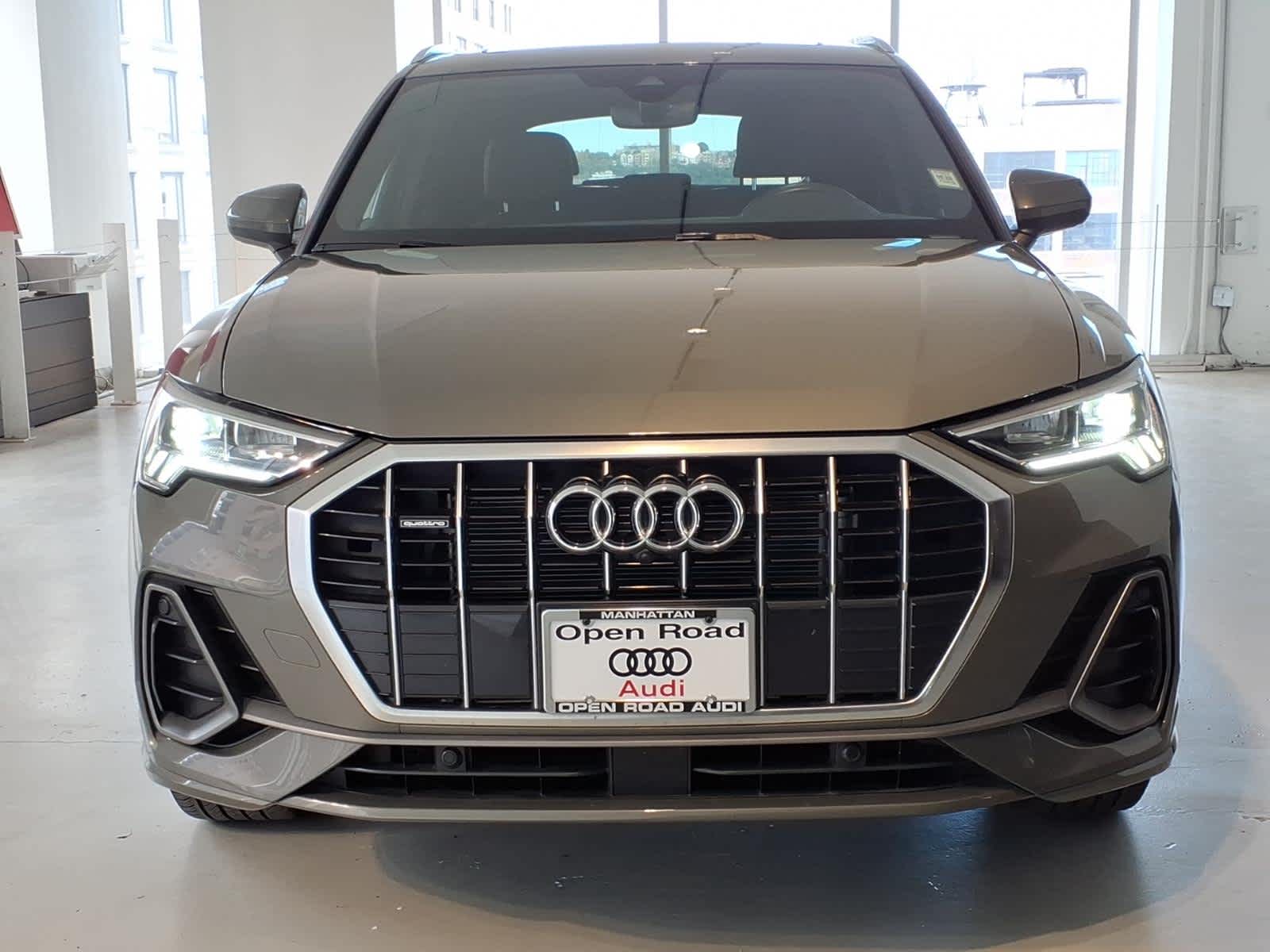 2023 Audi Q3 S line Premium Plus 45 TFSI quattro