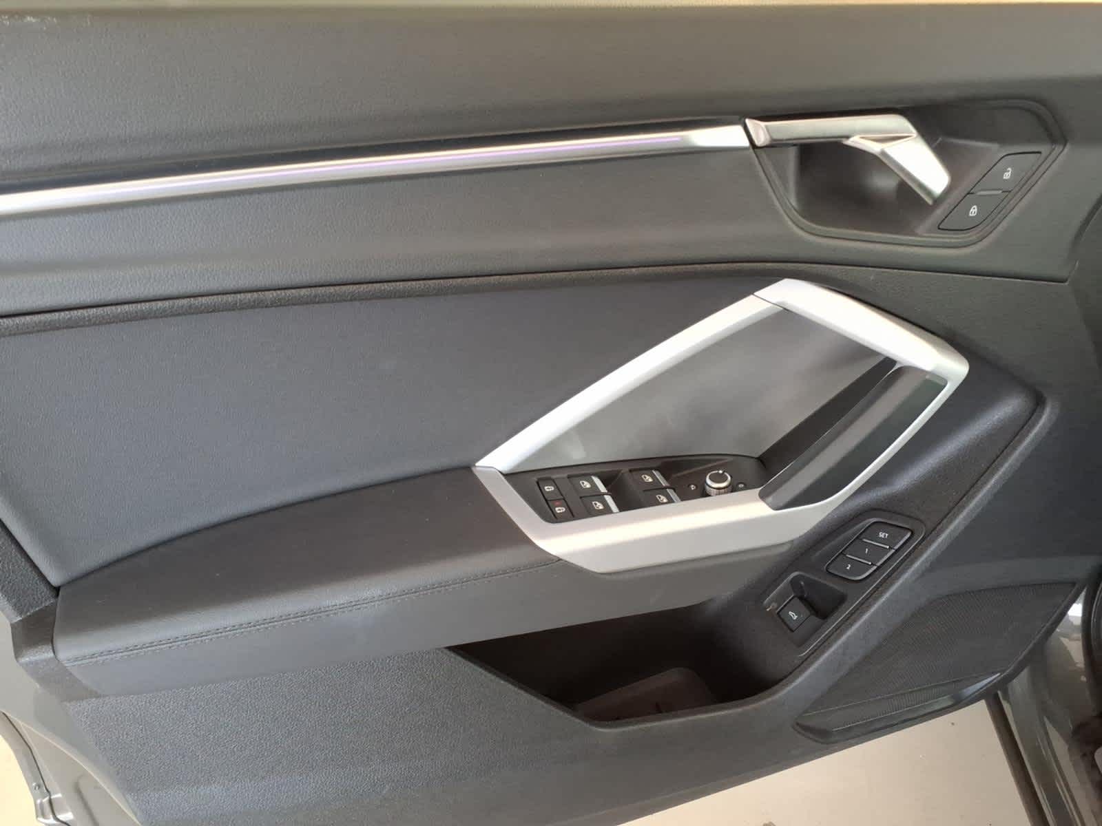 2024 Audi Q3 S line Premium Plus 45 TFSI quattro