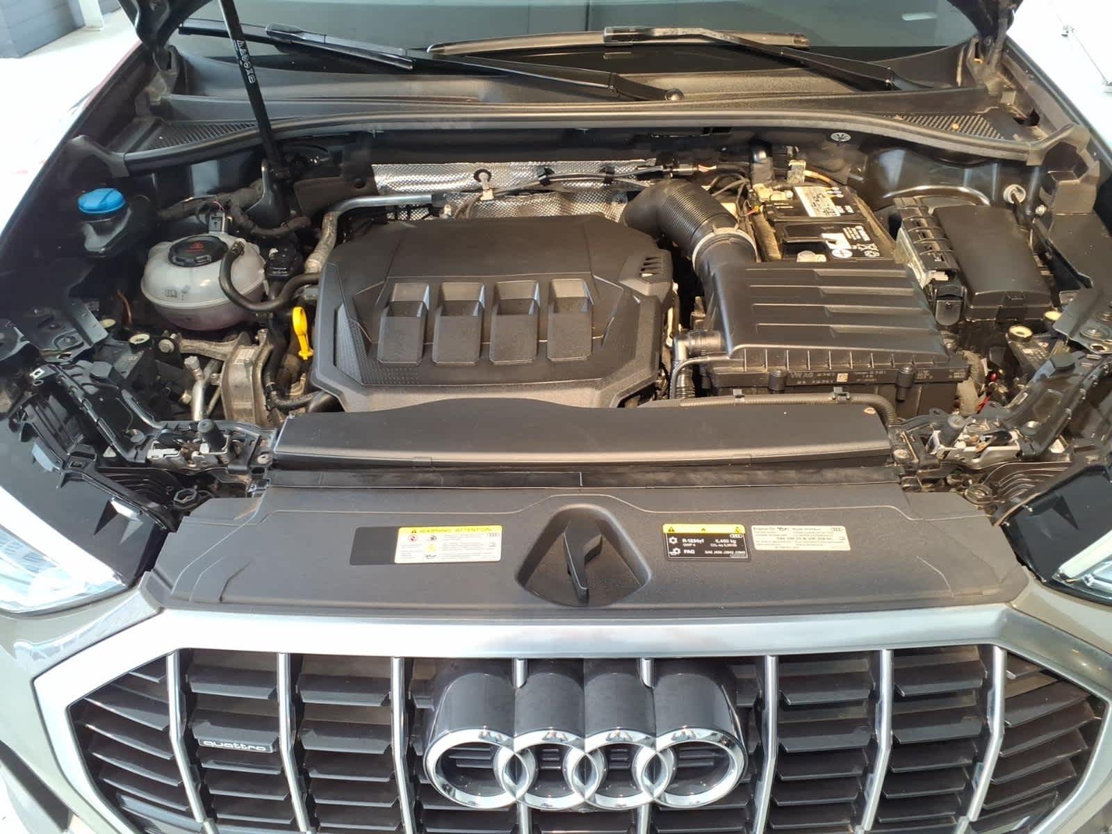 2024 Audi Q3 S line Premium Plus 45 TFSI quattro