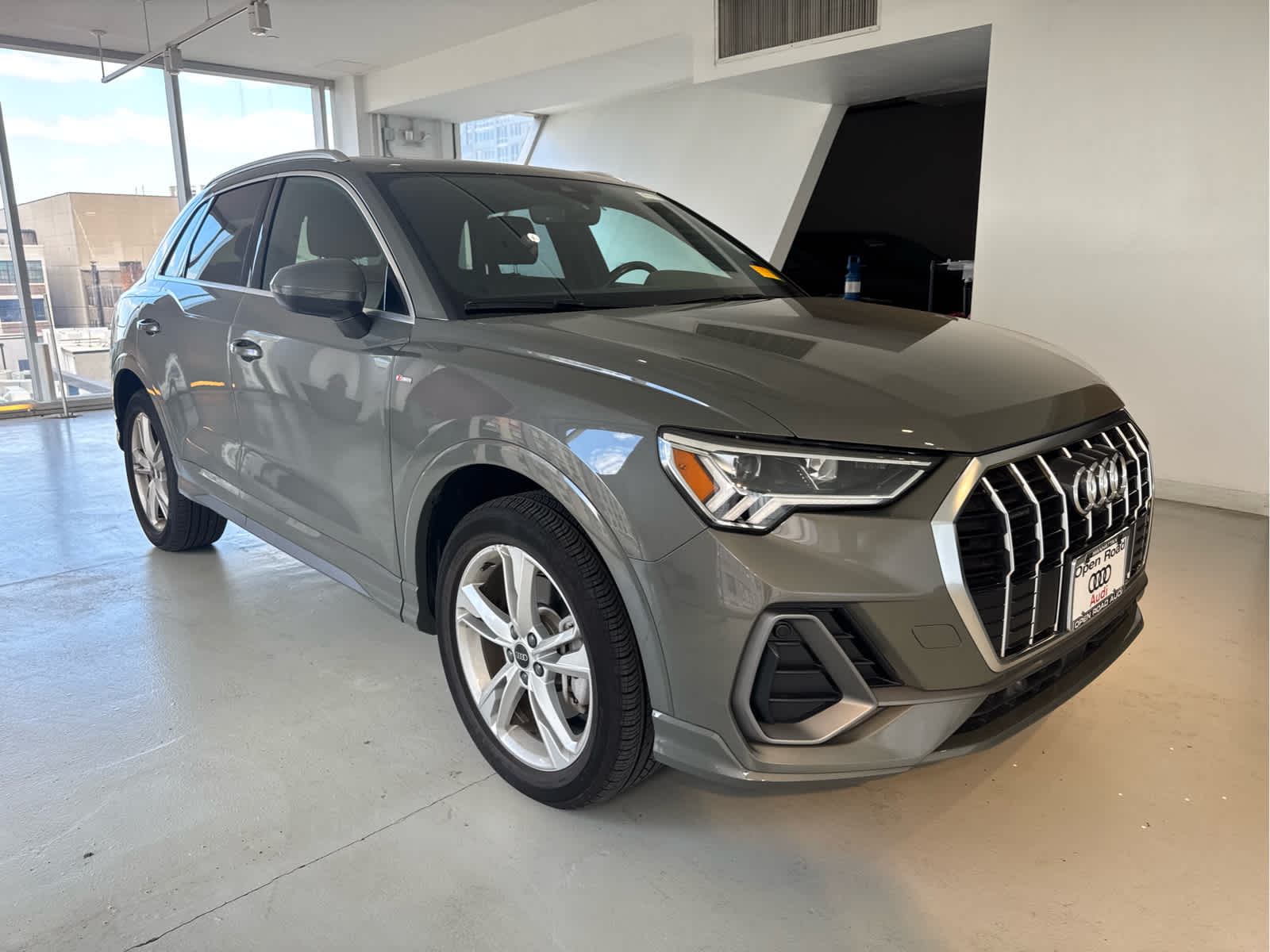 2024 Audi Q3 S line Premium Plus 45 TFSI quattro