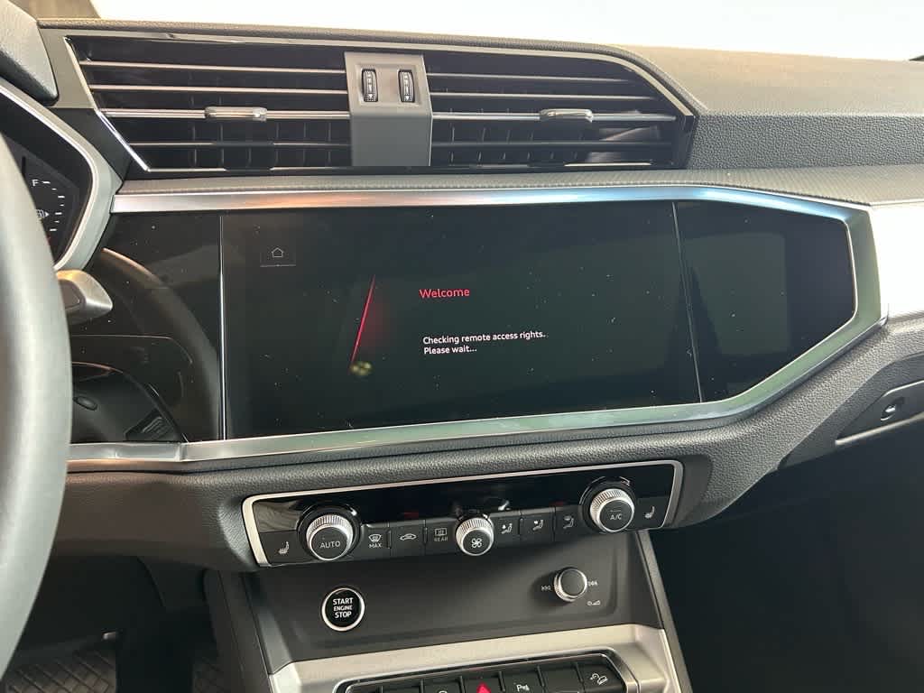 2025 Audi Q3 S line Premium Plus 45 TFSI quattro