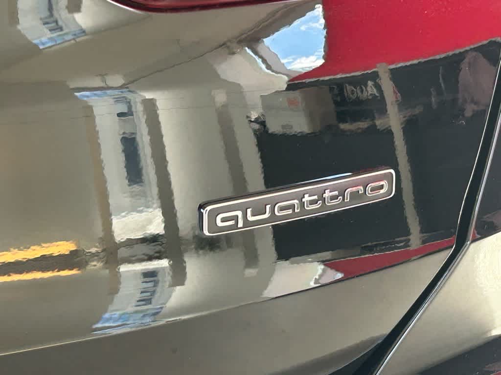 2025 Audi Q3 S line Premium Plus 45 TFSI quattro