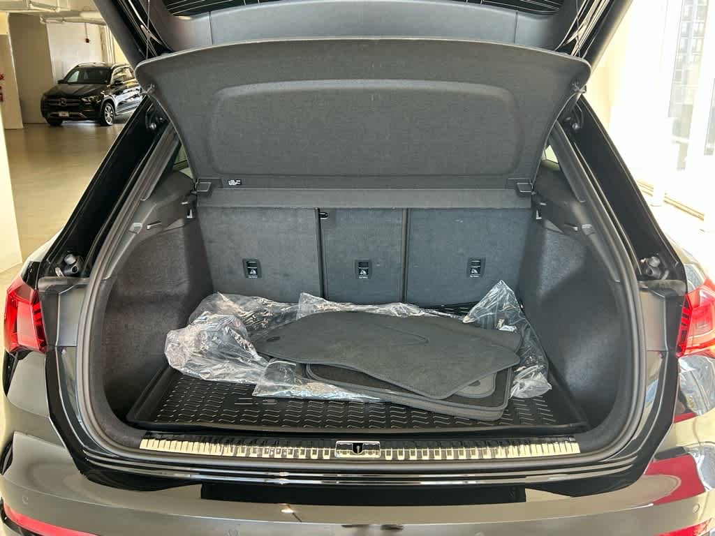 2025 Audi Q3 S line Premium Plus 45 TFSI quattro