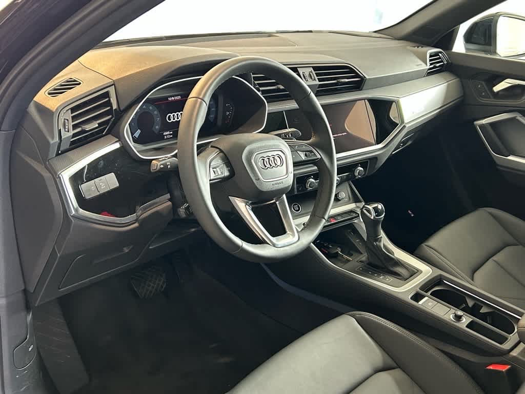 2025 Audi Q3 S line Premium Plus 45 TFSI quattro