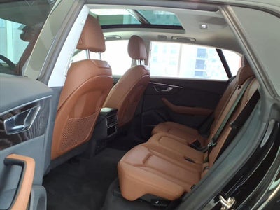 2023 Audi Q8 Premium Plus 55 TFSI quattro